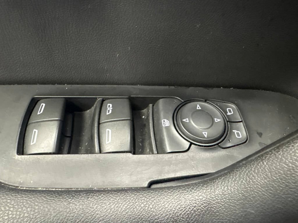 Certified 2023 Chevrolet Blazer RS FWD image 26