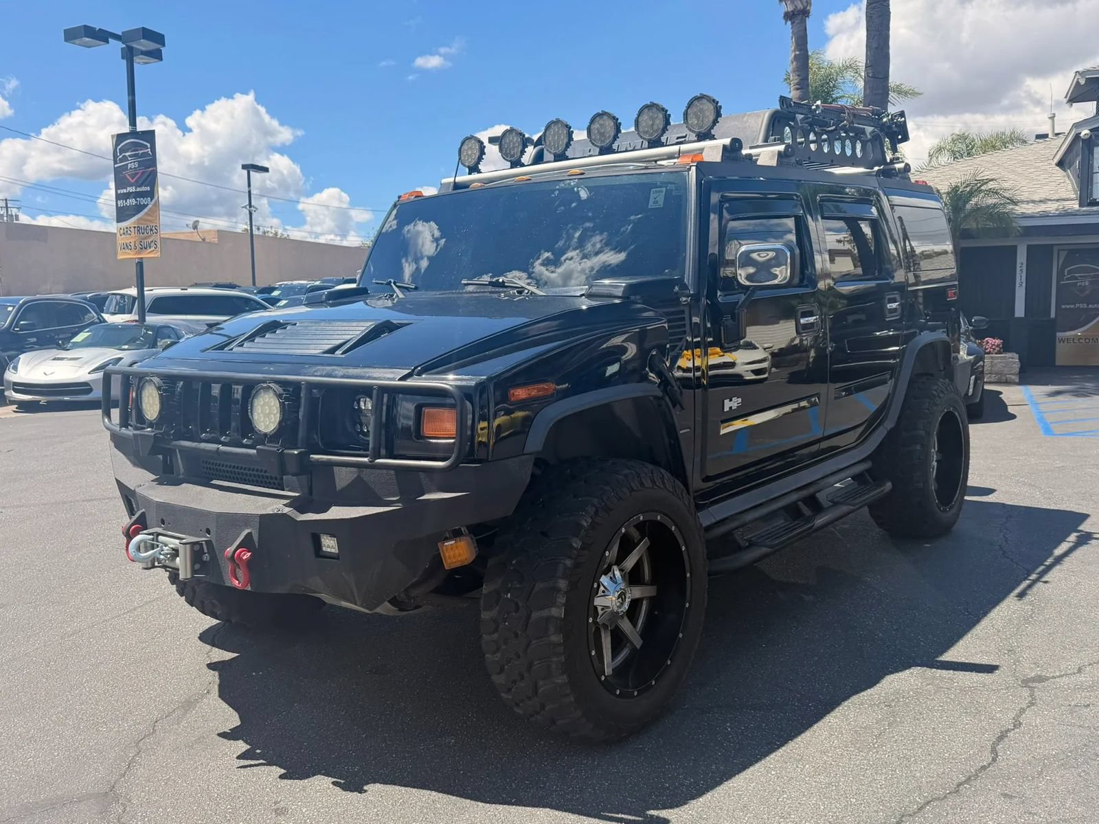 Used 2003 HUMMER H2 w/ Preferred Equipment Group AWD/4WD image 3