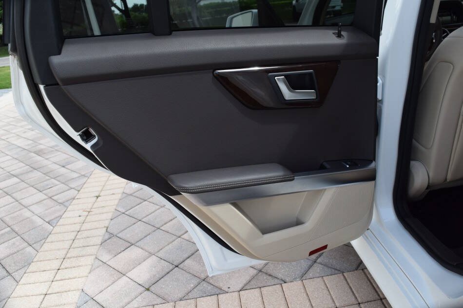 Used 2014 Mercedes-Benz GLK 250 BlueTEC 4MATIC image 74