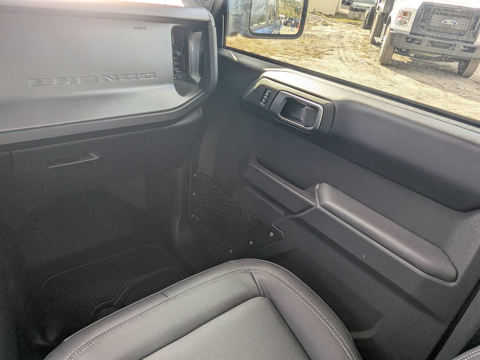 New 2025 Ford Bronco Badlands AWD/4WD image 16