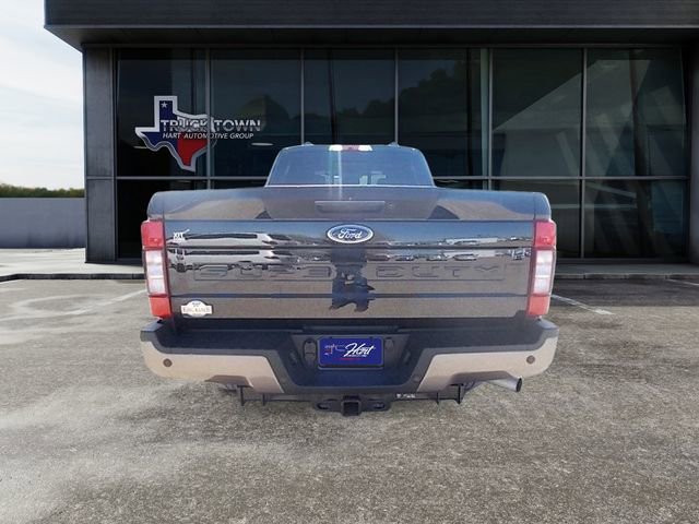 Used 2021 Ford F350 King Ranch image 3