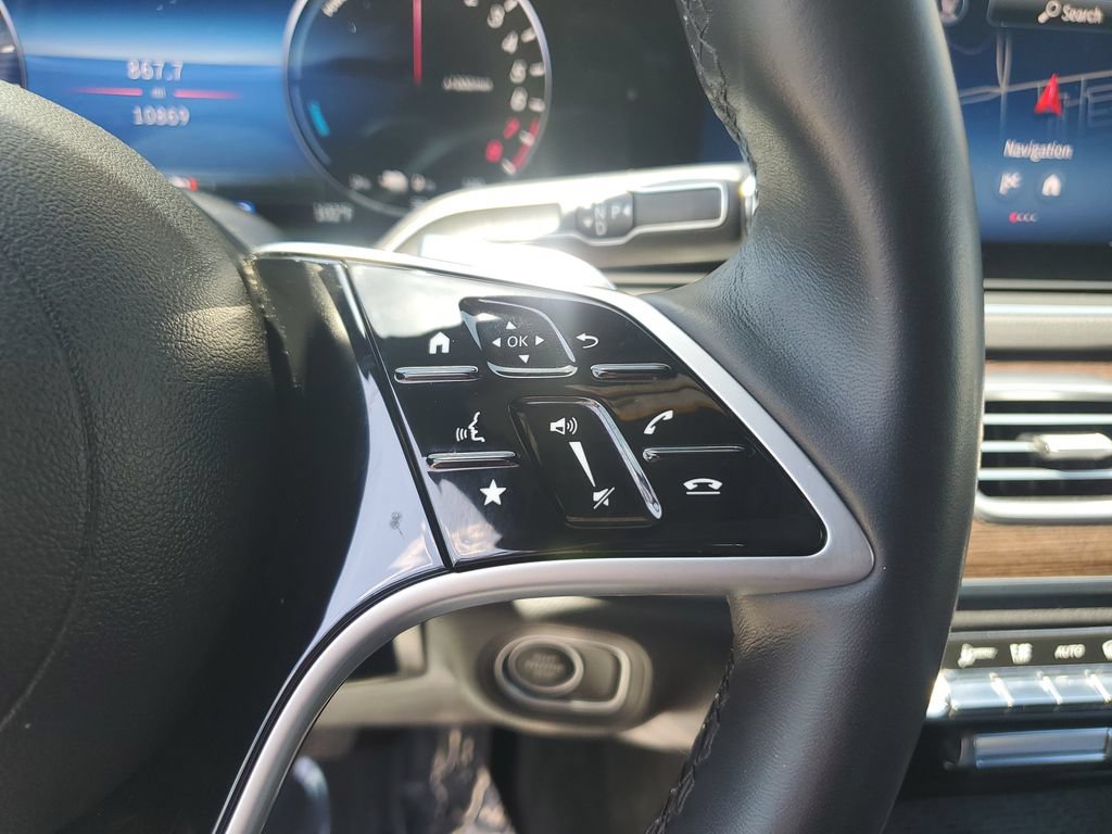 Used 2025 Mercedes-Benz GLE 450e 4MATIC image 34