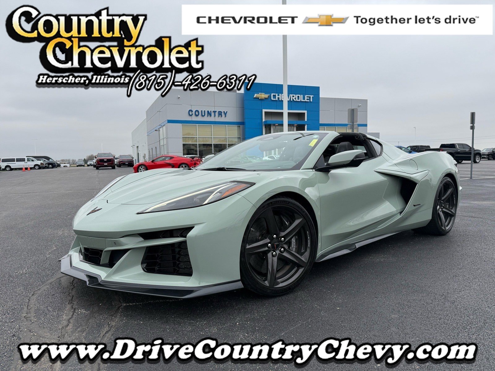 Used 2024 Chevrolet Corvette E-Ray w/ ZER Performance Package AWD/4WD image 1