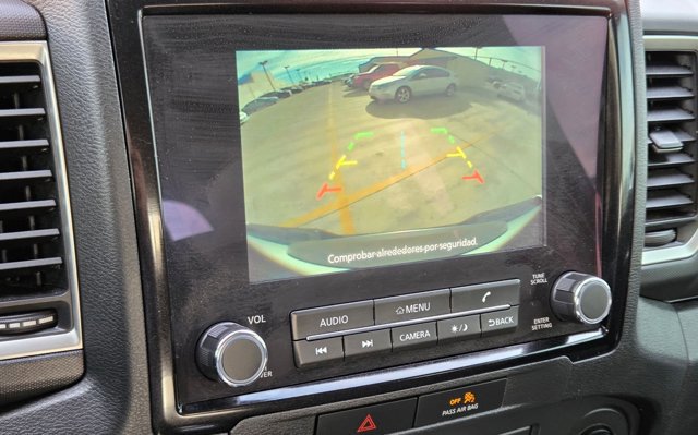 Used 2023 Nissan Frontier SV w/ SV Convenience Package image 12