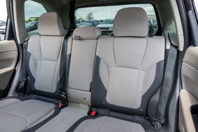 Used 2020 Subaru Forester Premium AWD/4WD image 24