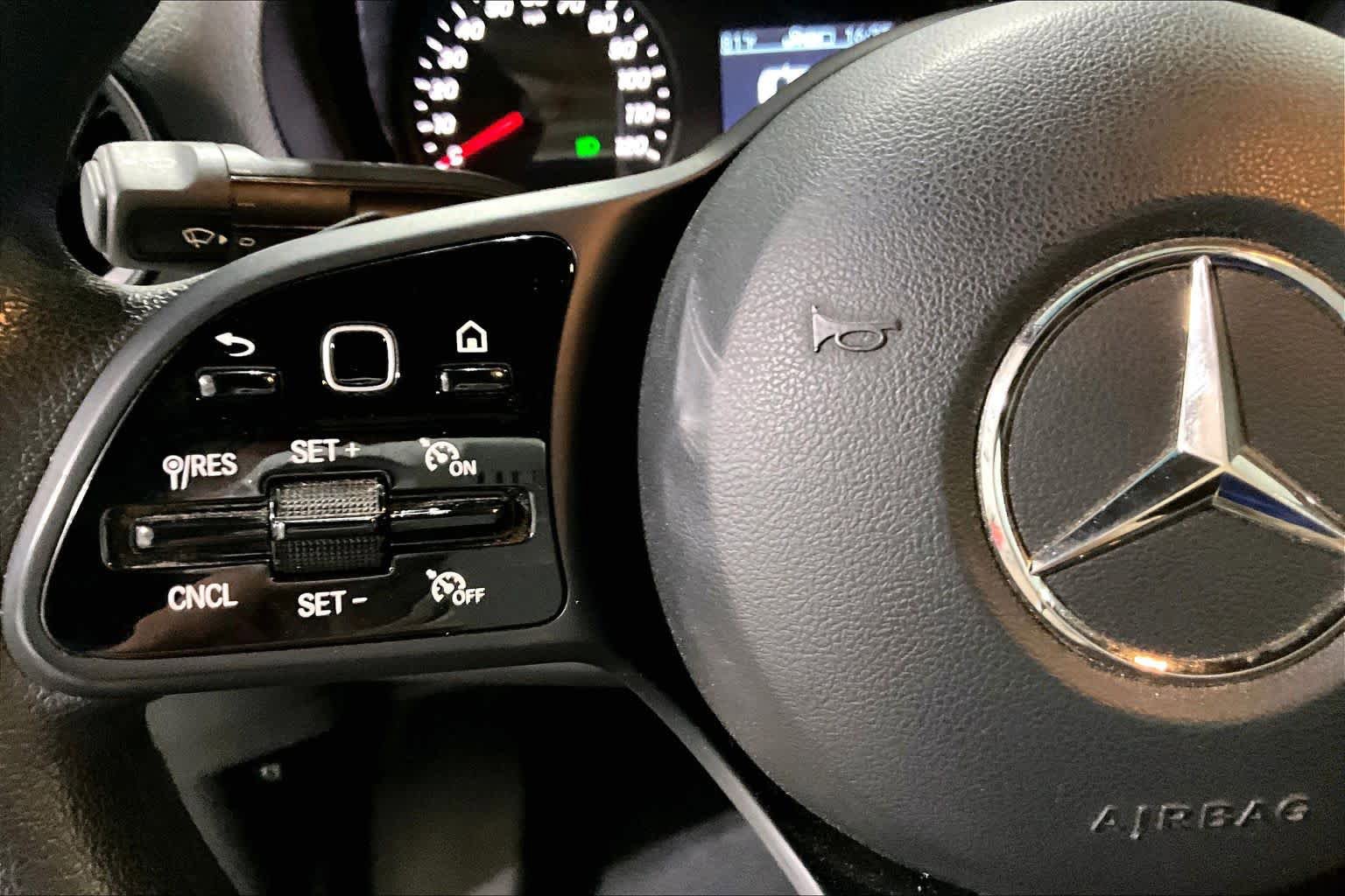 Used 2021 Mercedes-Benz Sprinter 2500 image 21