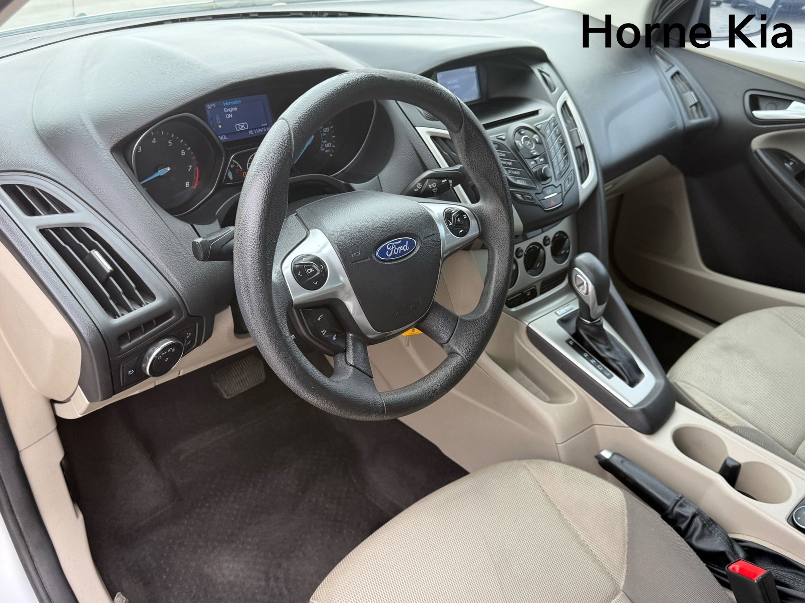 Used 2014 Ford Focus SE image 9
