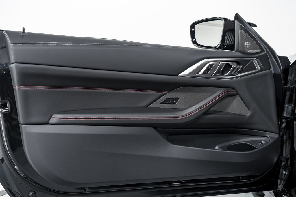 Used 2025 BMW M4 CS AWD/4WD image 9