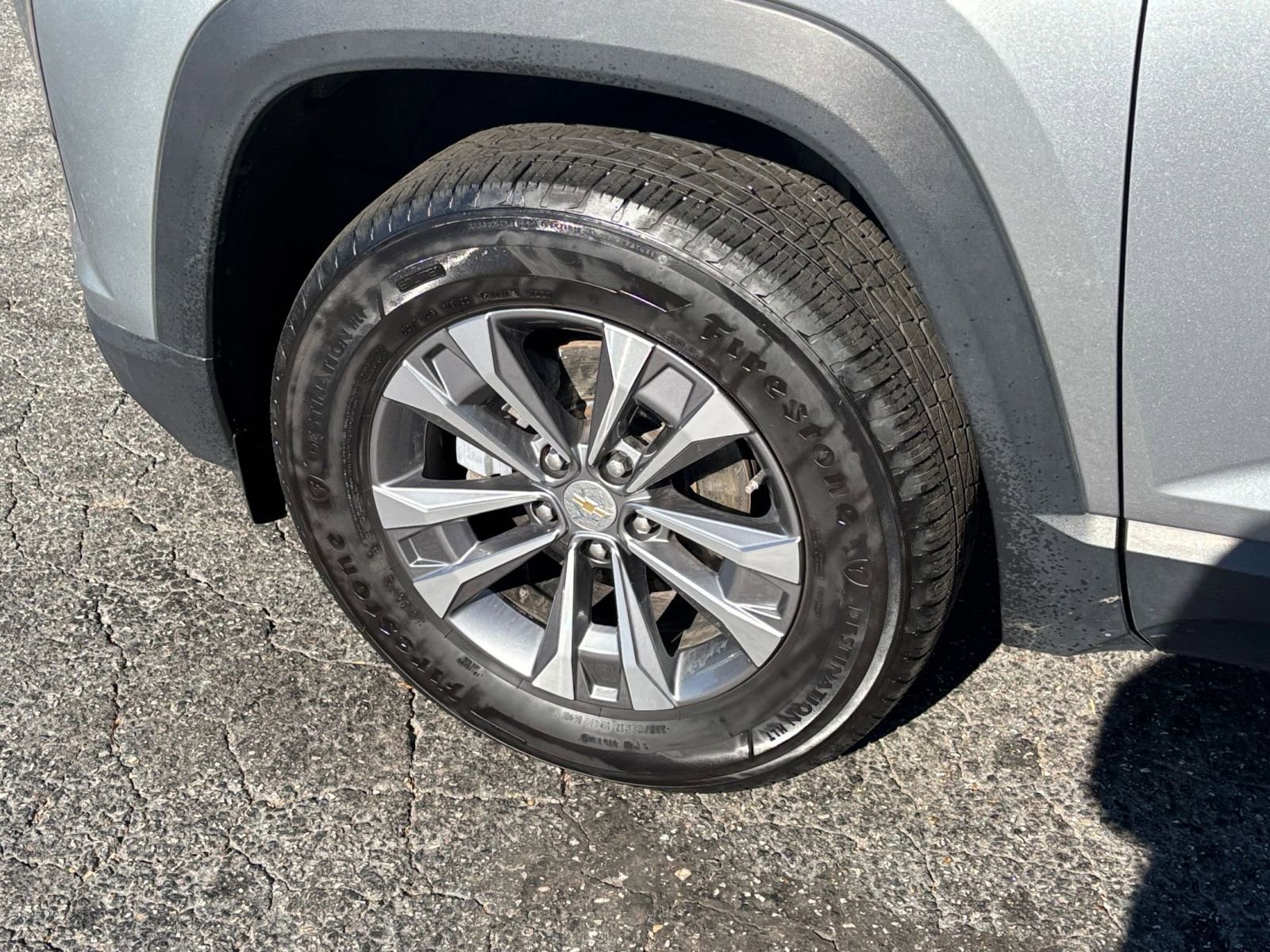 Used 2025 Chevrolet Equinox LT FWD image 25