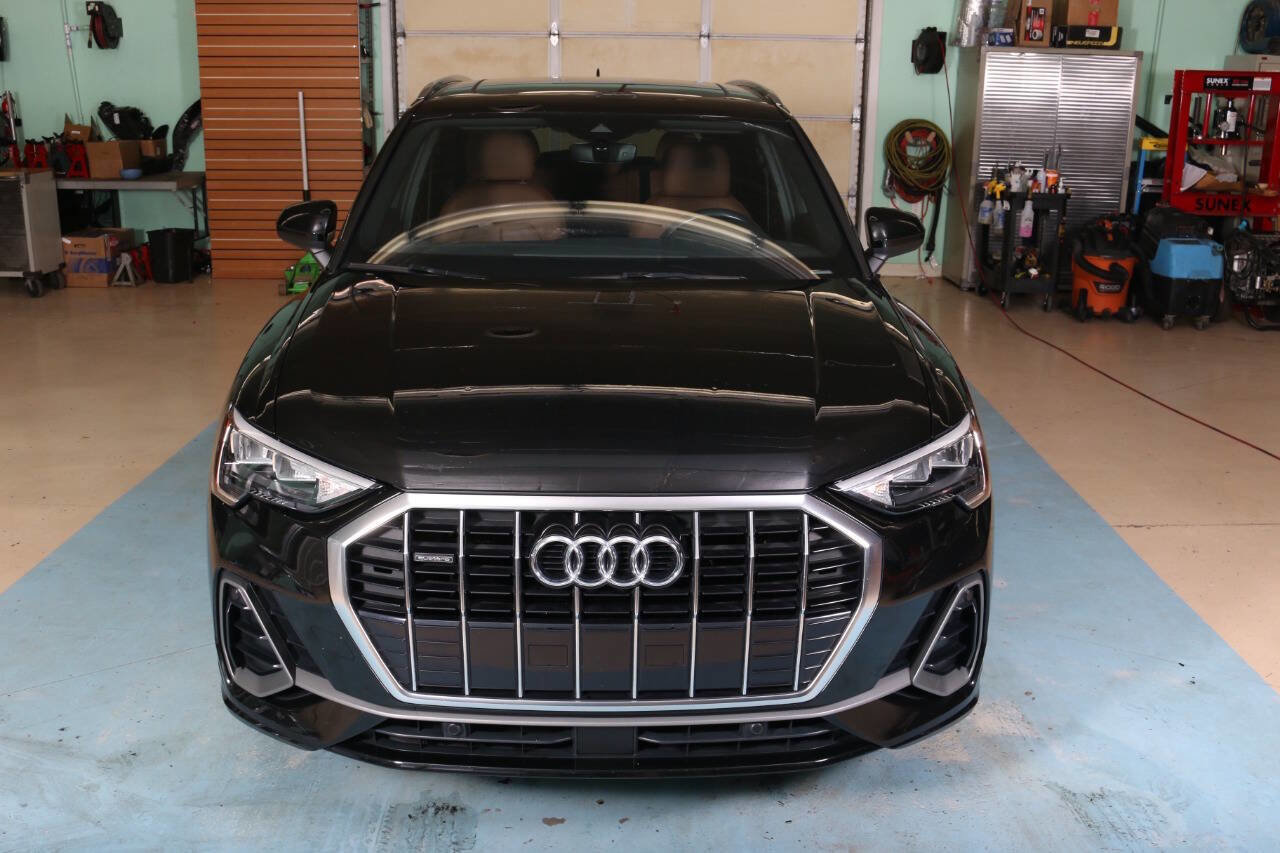 Used 2021 Audi Q3 2.0T Premium w/ Convenience Package image 3