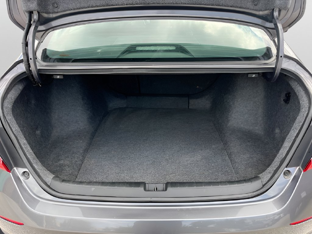 Used 2018 Honda Accord EX-L image 26