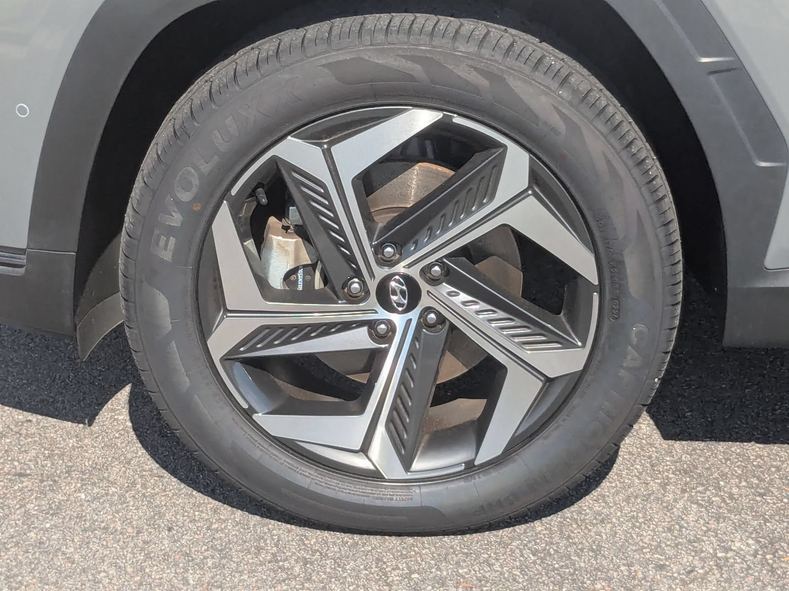Used 2024 Hyundai Tucson Limited AWD/4WD image 10