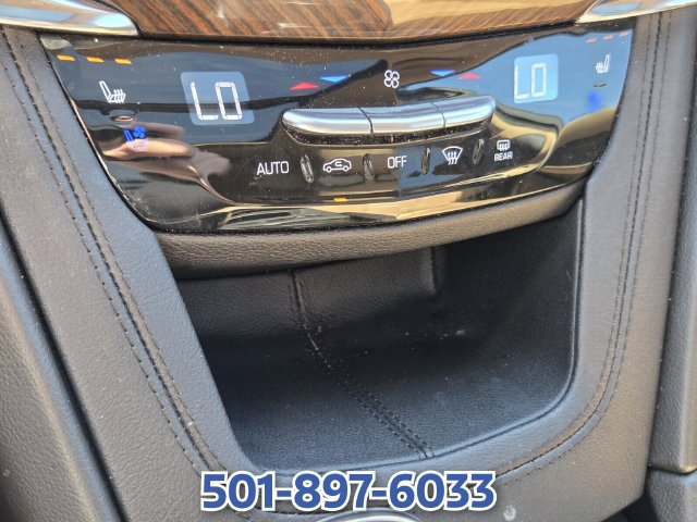 Used 2020 Cadillac XT6 Premium Luxury w/ Platinum Package FWD image 24