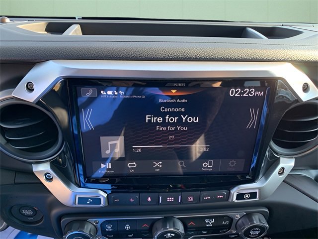 Used 2023 Jeep Gladiator Sport image 43