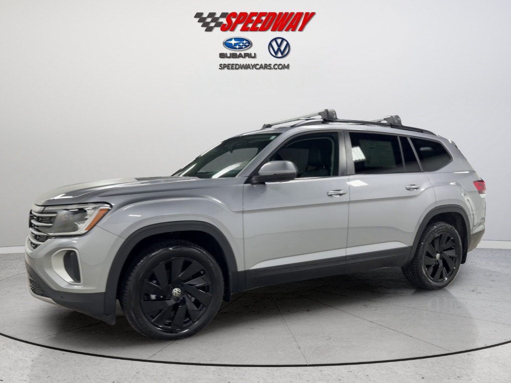 Certified 2026 Volkswagen Atlas SE FWD image 11