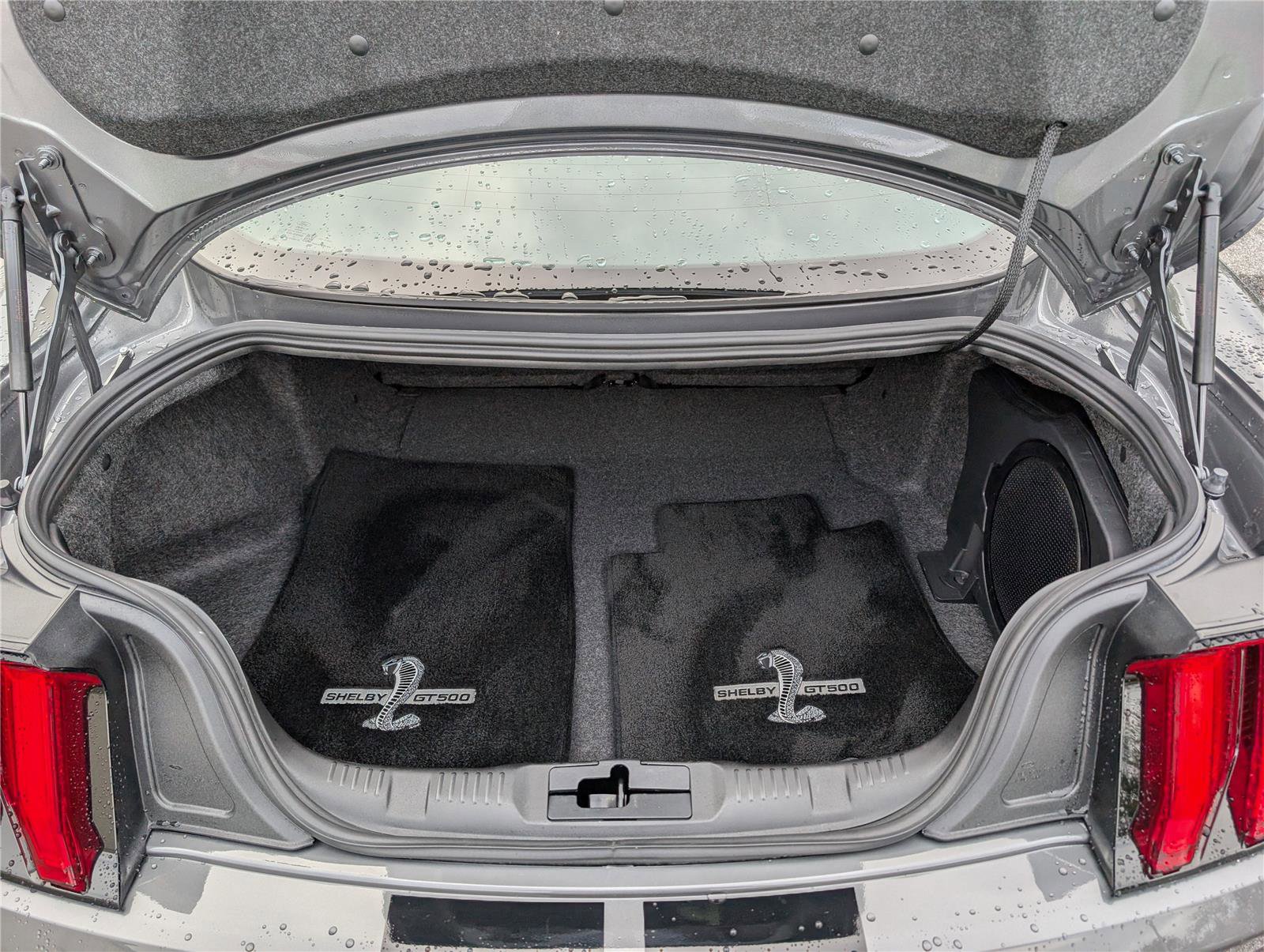 Used 2021 Ford Mustang Shelby GT500 w/ Technology Package image 18