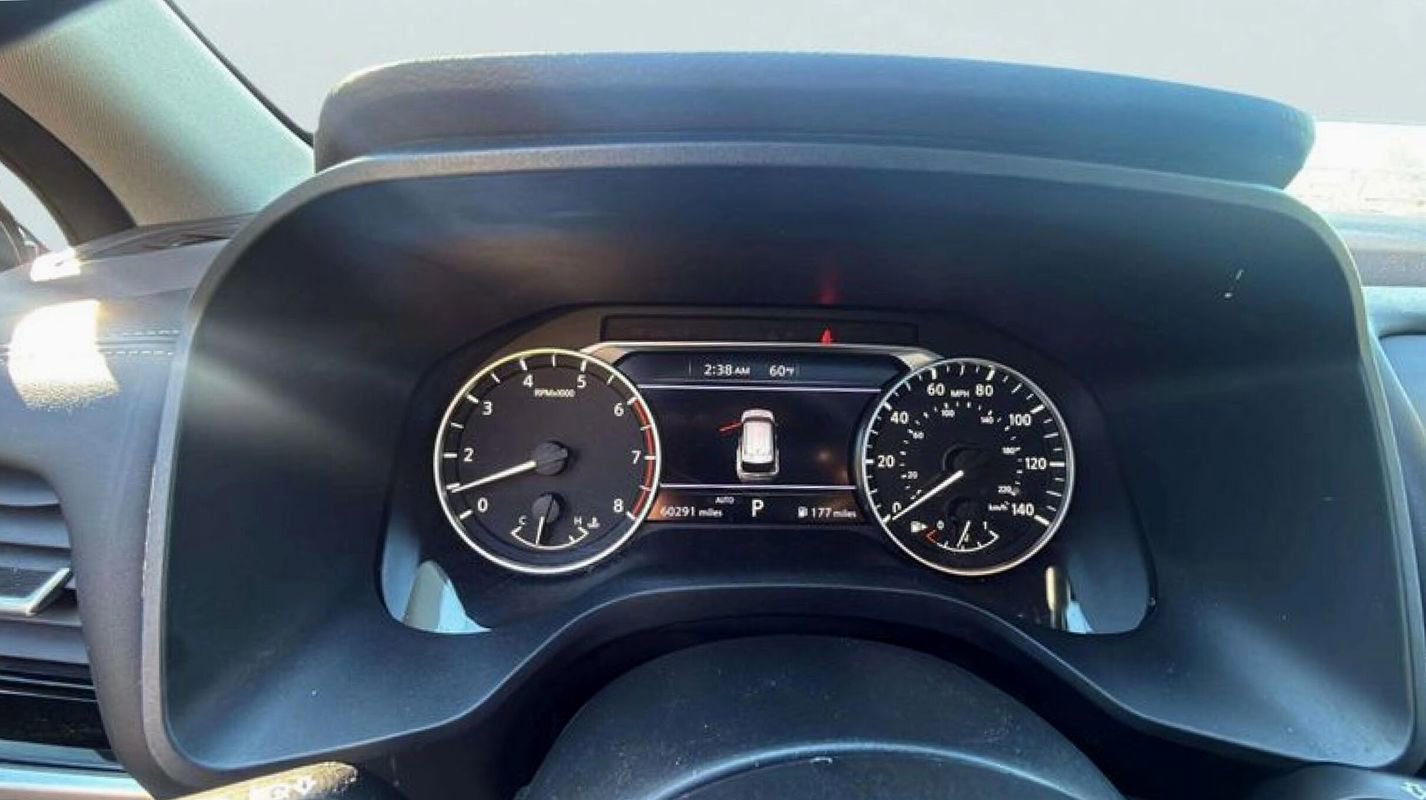 Used 2022 Nissan Rogue SL image 12