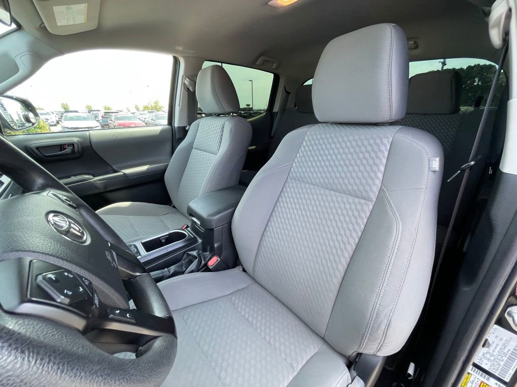 Used 2022 Toyota Tacoma SR image 22
