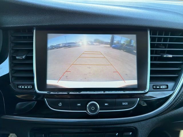 Used 2020 Buick Encore Preferred image 19