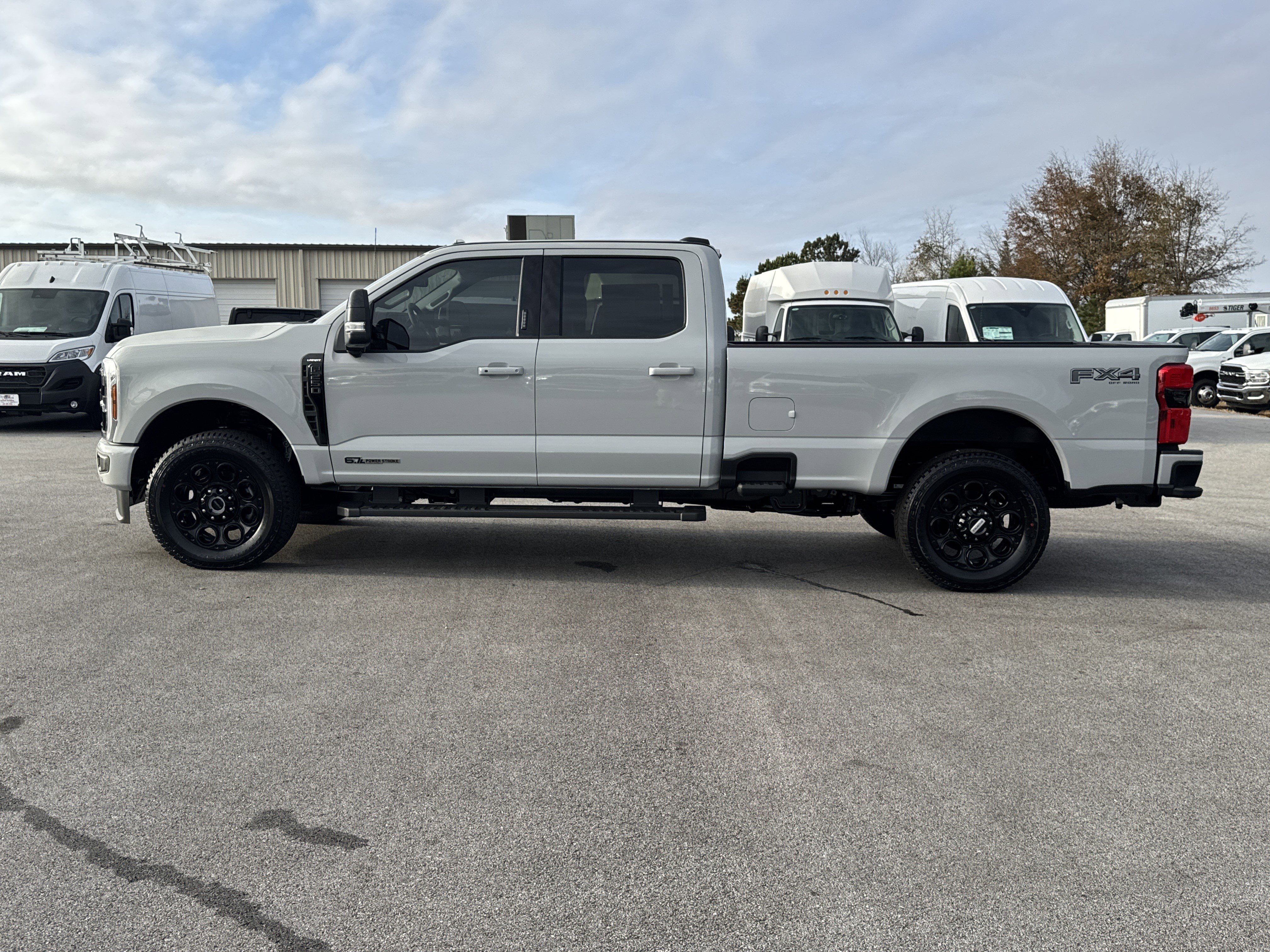 New 2026 Ford F250 Lariat w/ Black Appearance Package image 8
