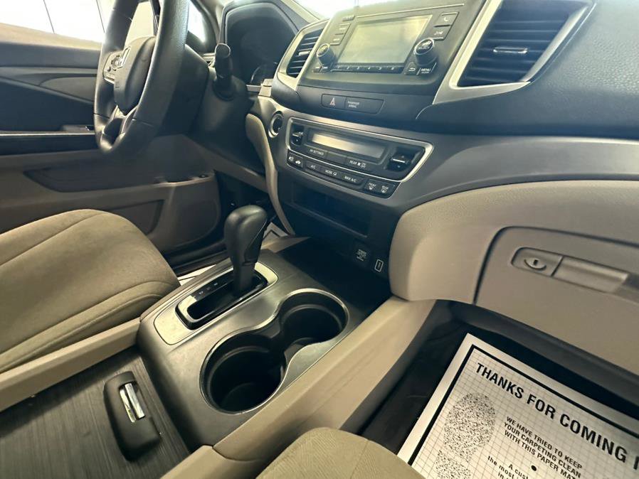 Used 2019 Honda Pilot LX image 37