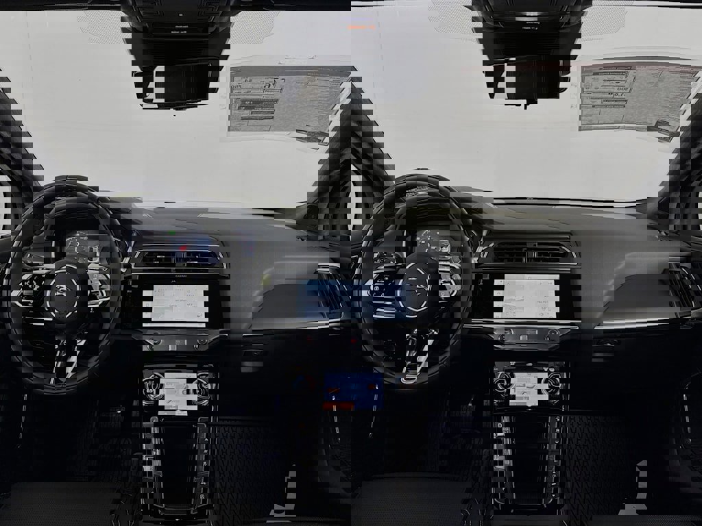 New 2024 Jaguar I-PACE R-Dynamic HSE image 22