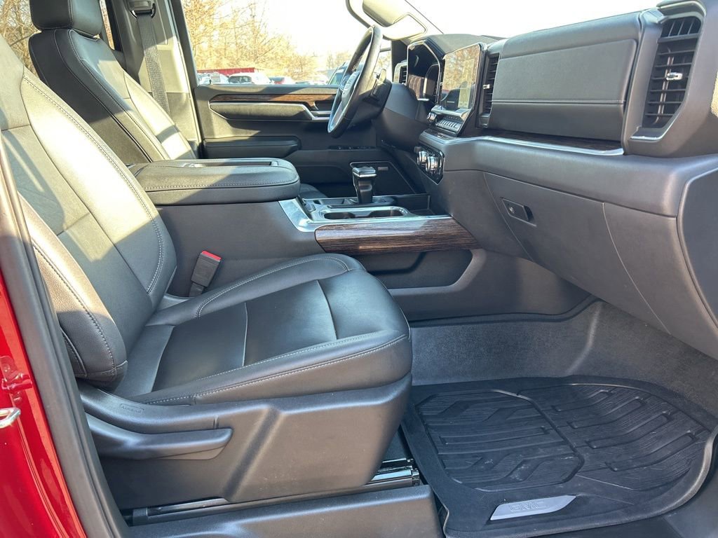 Used 2022 GMC Sierra 1500 Elevation w/ Elevation Premium Package image 27