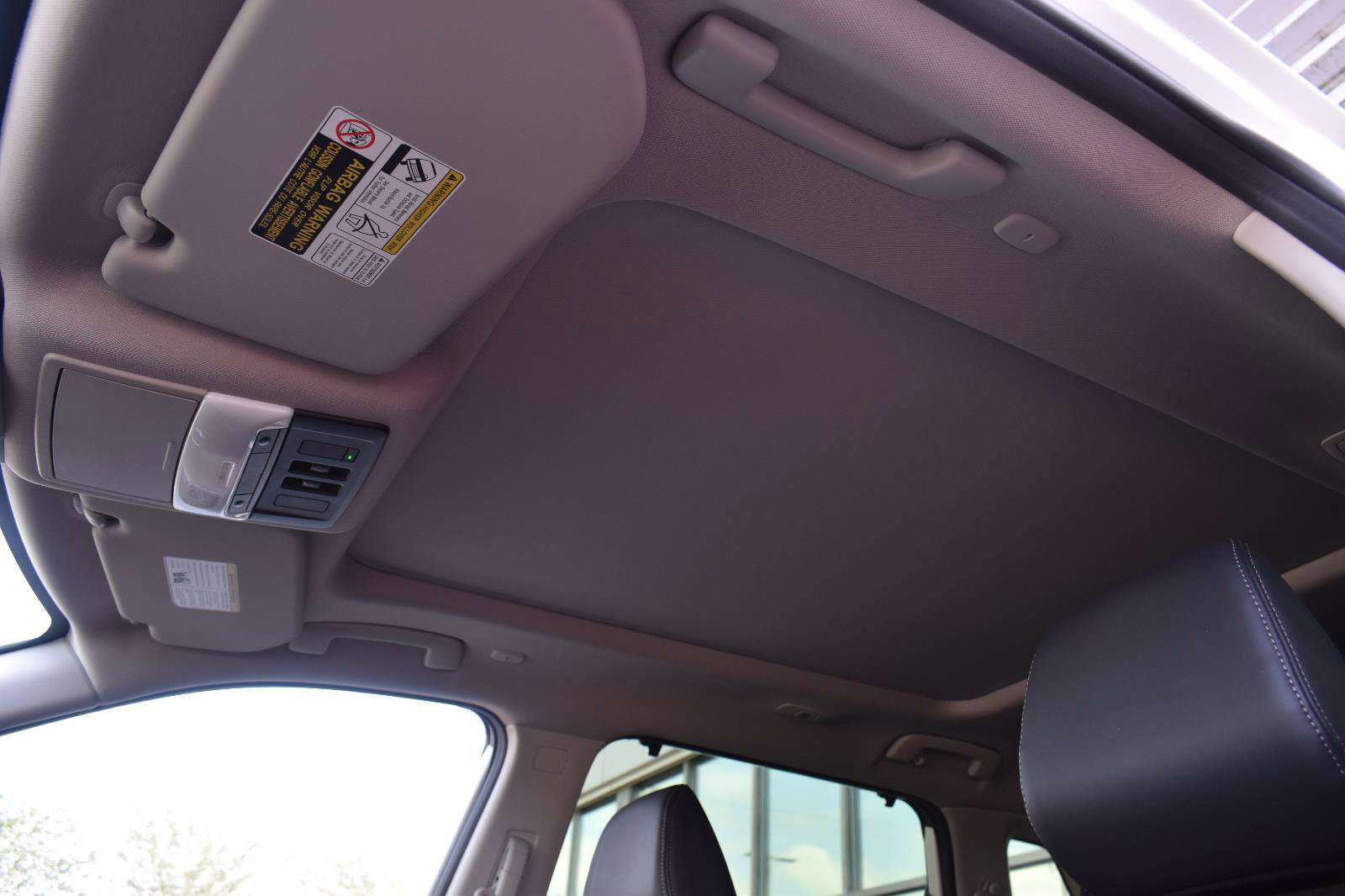 Used 2023 Nissan Rogue Platinum w/ Platinum Premium Package FWD image 30