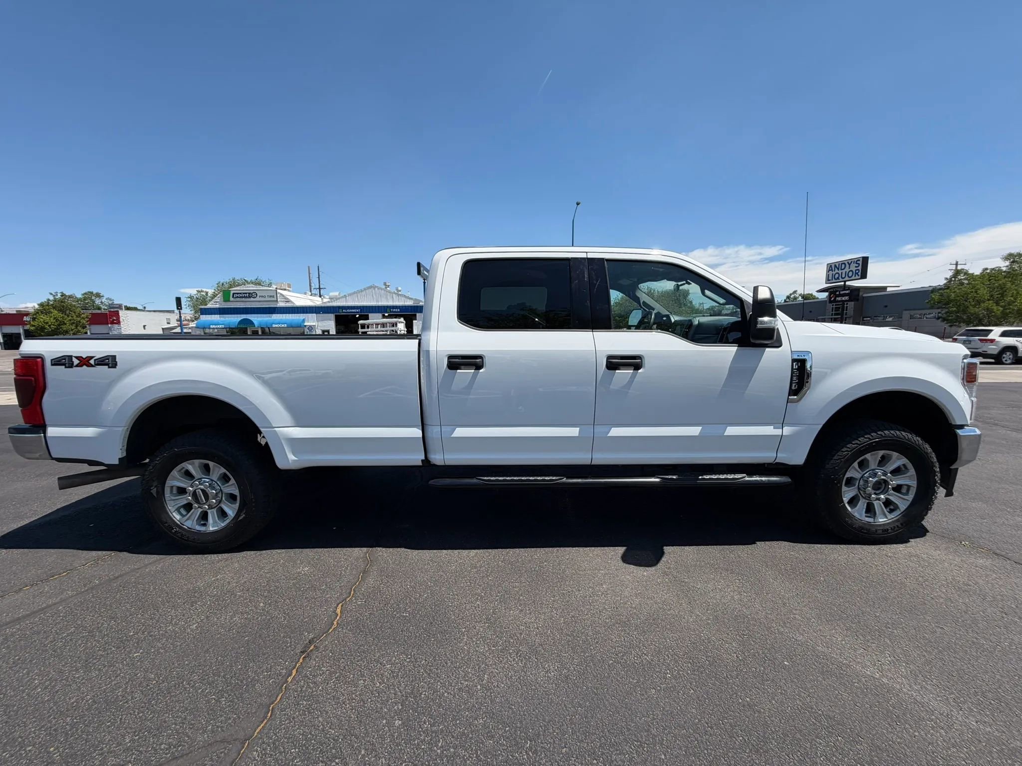Used 2021 Ford F350 XLT w/ XLT Value Package AWD/4WD image 5