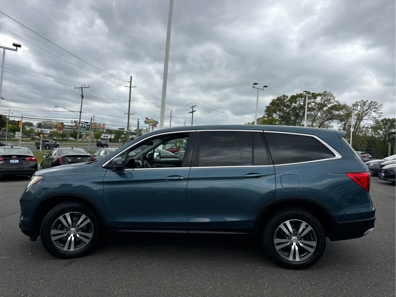 Used 2017 Honda Pilot EX-L image 6