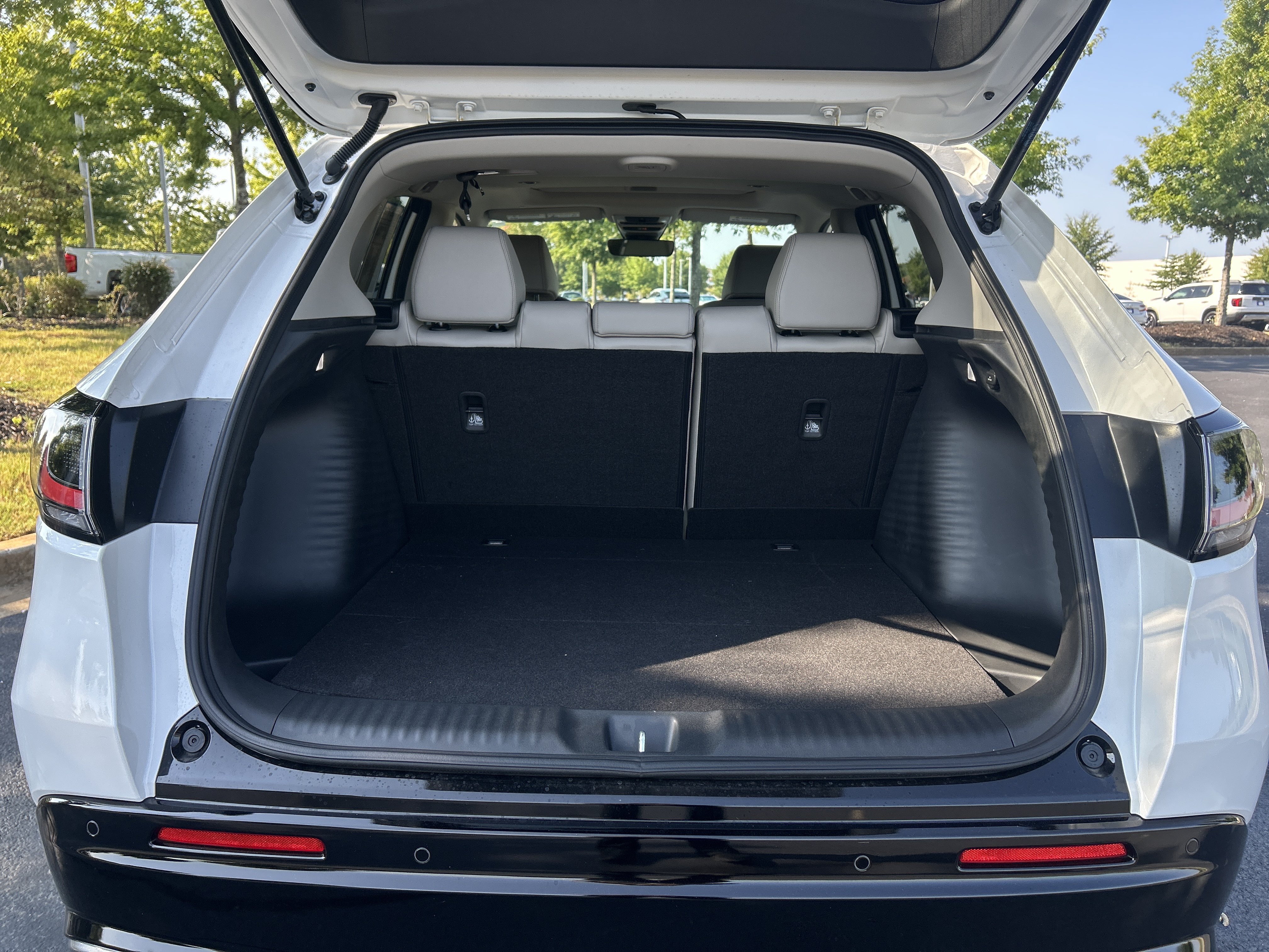 Certified 2027 Honda HR-V EX-L image 30