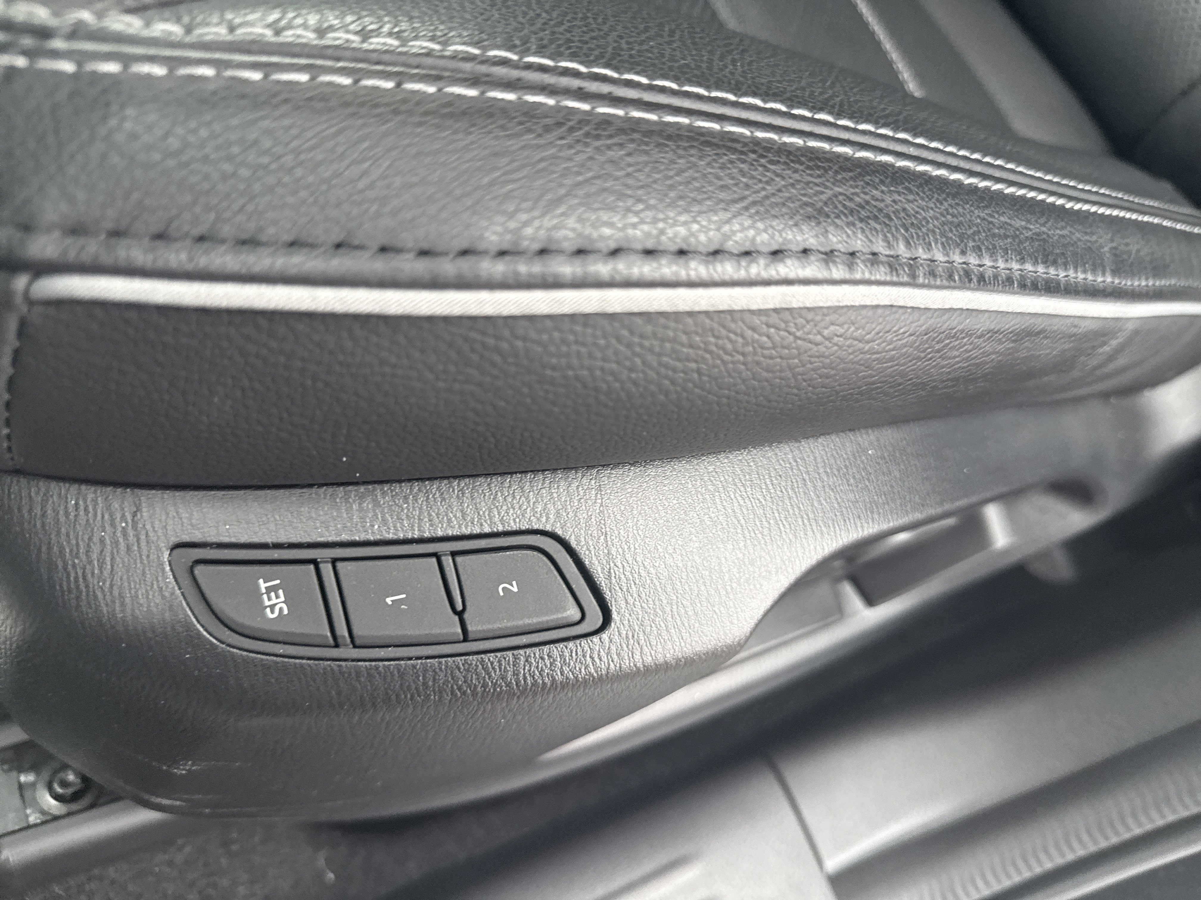 Used 2025 MAZDA CX-5 AWD 2.5 S w/ Premium Plus Pkg image 17