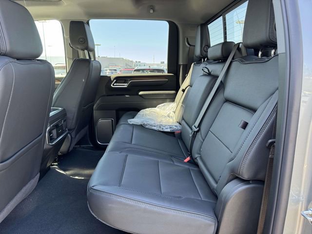 New 2026 GMC Sierra 2500 Denali w/ Denali Reserve Package image 9