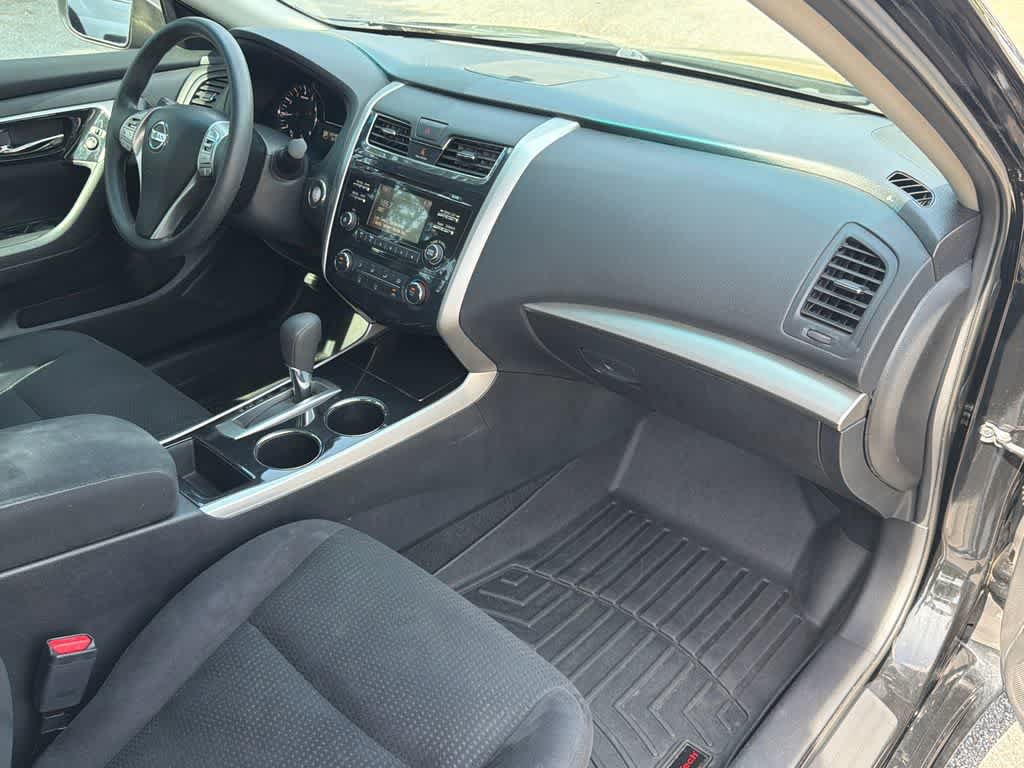 Used 2014 Nissan Altima 2.5 S w/ Display Audio Package FWD image 13