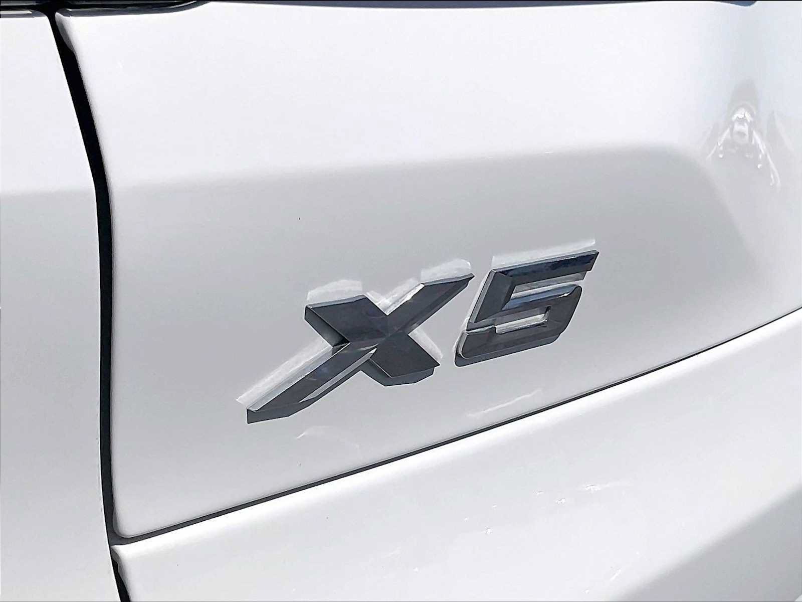 Used 2025 BMW X5 xDrive50e AWD/4WD image 11