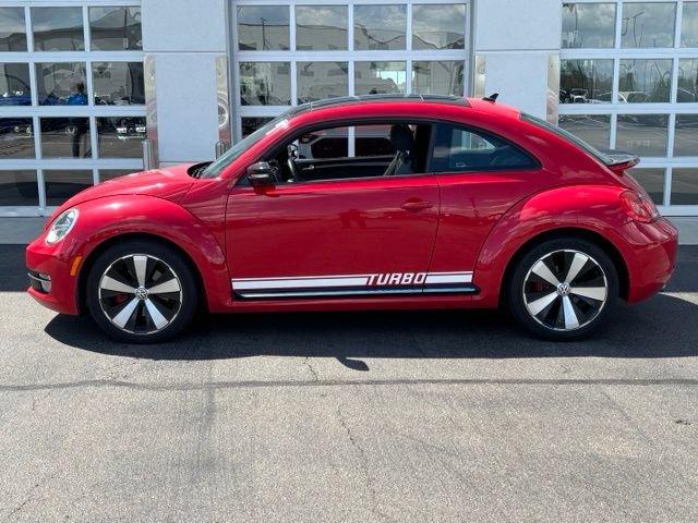 Used 2012 Volkswagen Beetle Turbo FWD image 3
