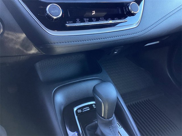 Certified 2025 Toyota Corolla SE image 21