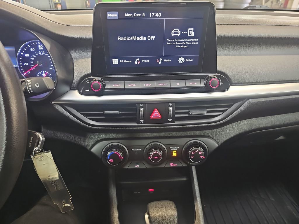 Used 2023 Kia Forte LXS image 18
