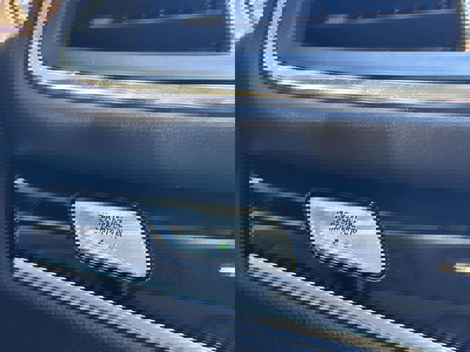 Used 2022 Buick Enclave Avenir w/ Avenir Technology Package image 29