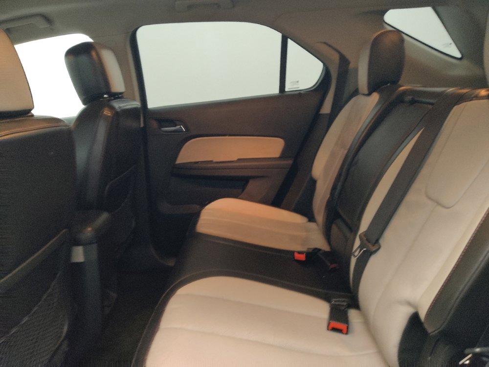 Used 2017 Chevrolet Equinox Premier w/ Enhanced Convenience Package image 18