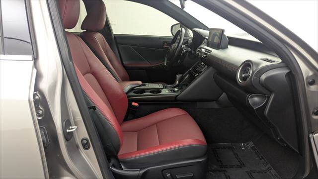 Used 2022 Lexus IS 300 RWD image 21