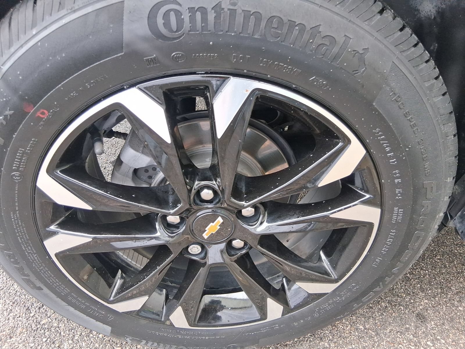 Used 2021 Chevrolet TrailBlazer LT w/ LPO, Blackout Package FWD image 13