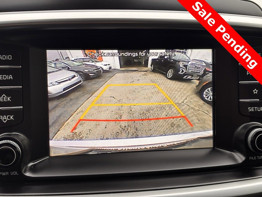 Used 2019 Kia Sorento LX image 23