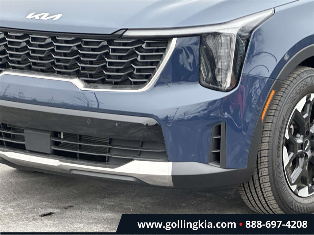 Certified 2024 Kia Sorento S w/ Panoramic Sunroof Package image 6