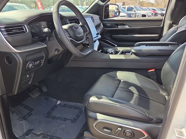 Used 2024 Jeep Wagoneer Series II image 11