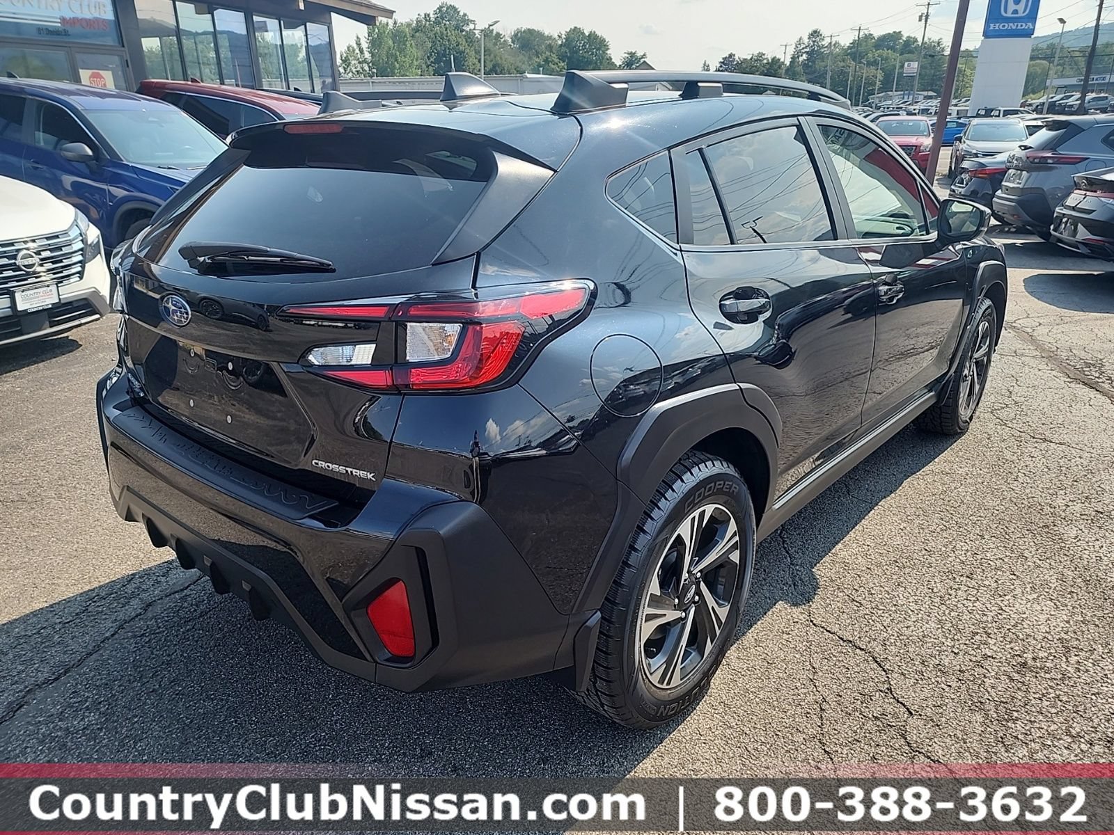 Used 2024 Subaru Crosstrek 2.0i Premium AWD/4WD image 8