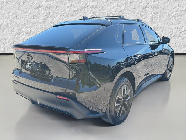 Used 2026 Toyota bZ AWD/4WD image 3
