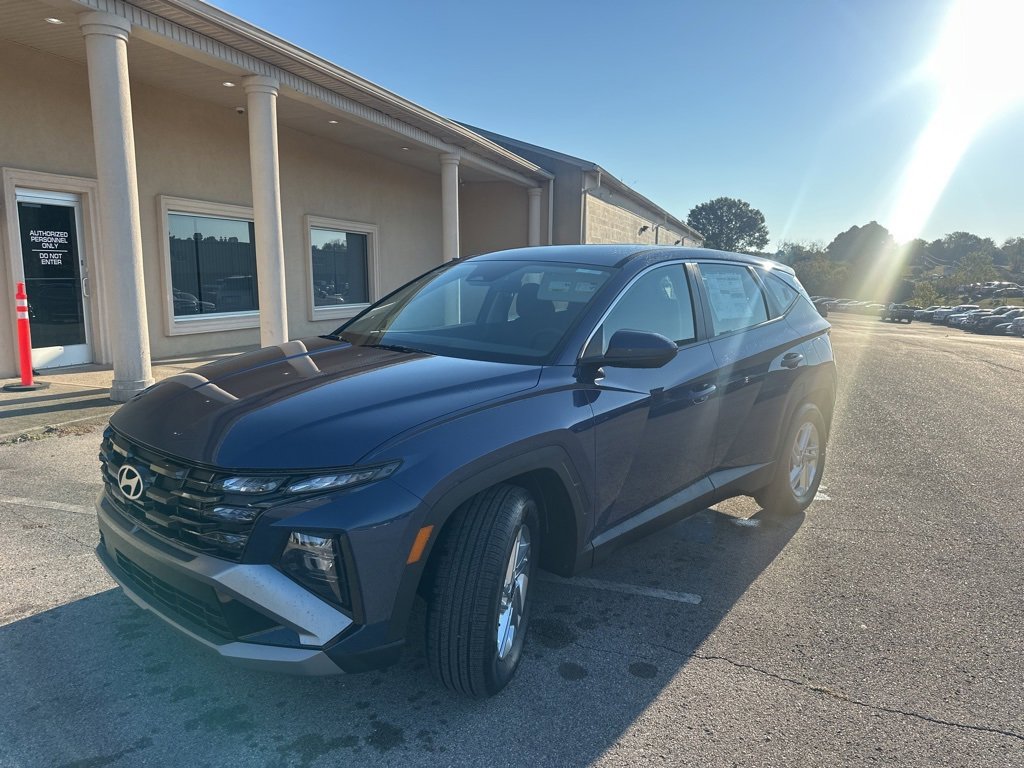 New 2026 Hyundai Tucson SE image 4