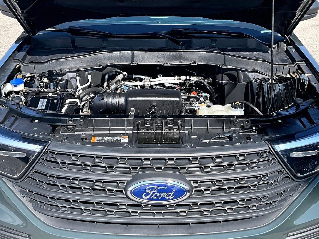Used 2023 Ford Explorer 4WD image 11