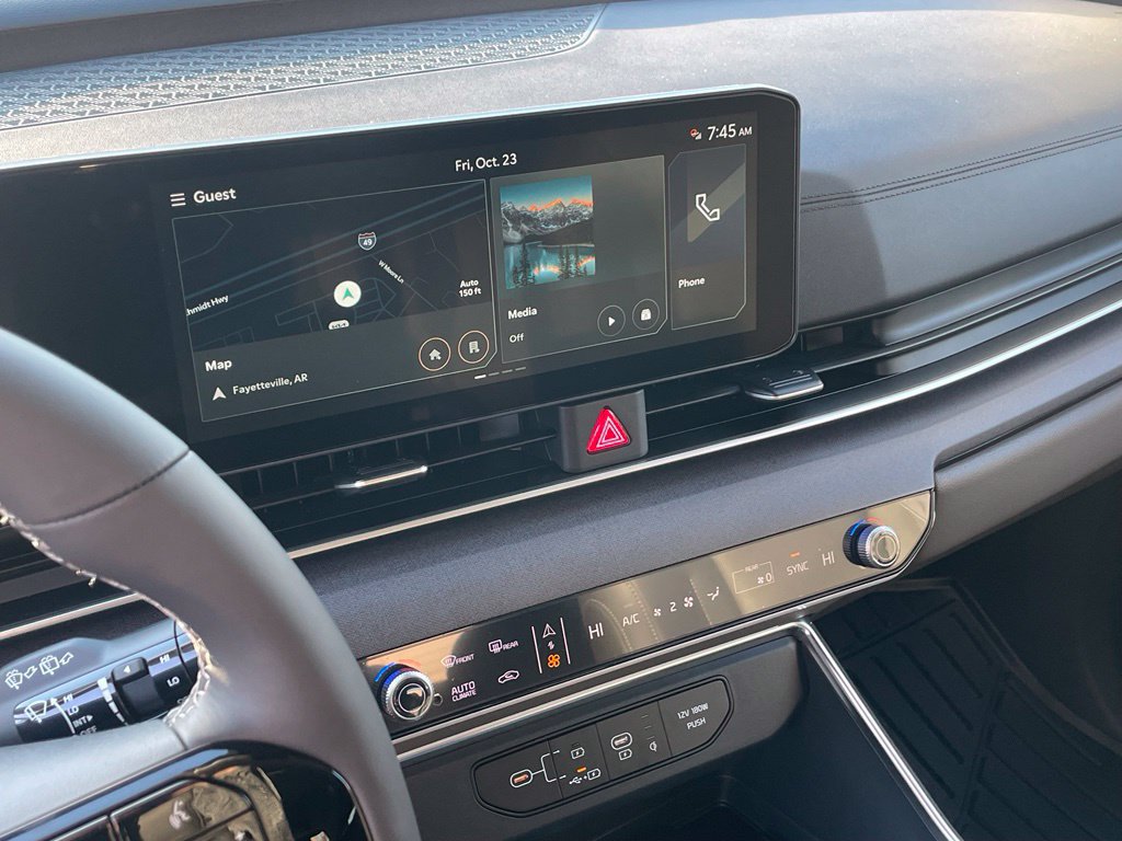 New 2027 Kia Carnival EX FWD image 15